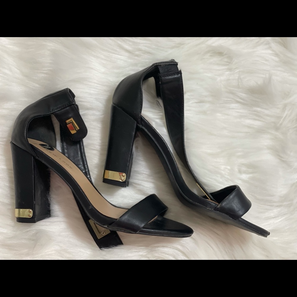 Black heels